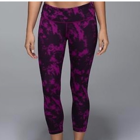 lululemon athletica Pants - Lululemon wunder under Tye dye leggings size 8